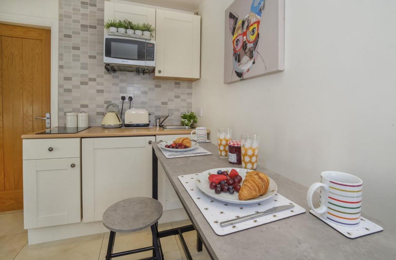 The Beehive Studio Appartamento York Esterno foto